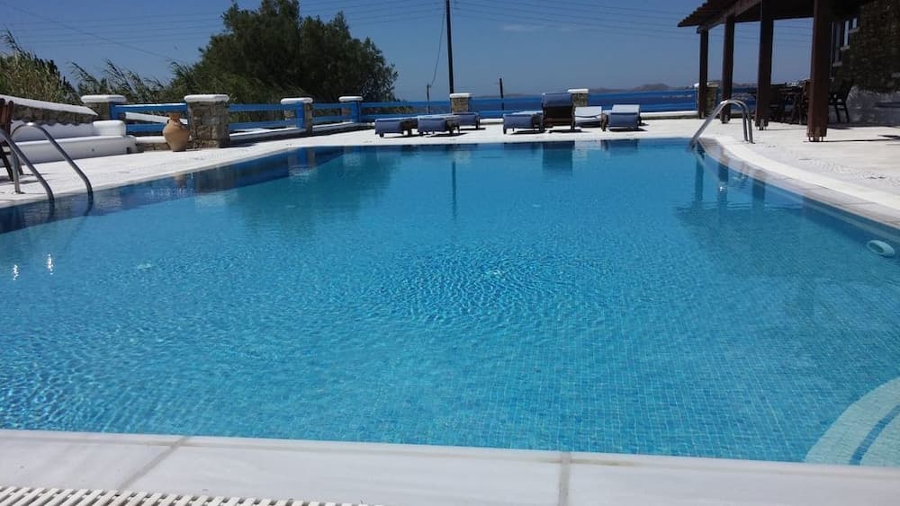 Maganos Apartments