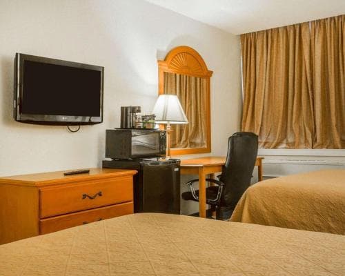 Quality Inn Massena