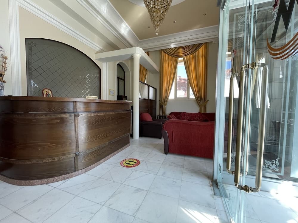 Hotel Melastron