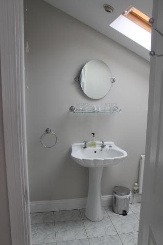 Glenbarry Bed & Breakfast