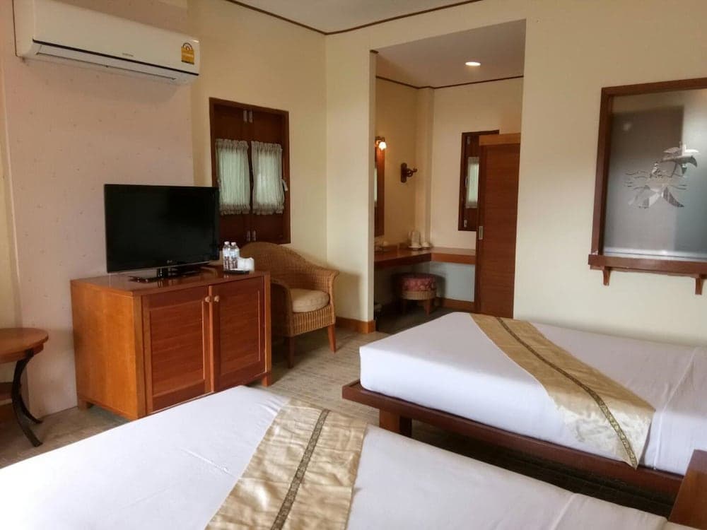 Golden Pine Beach Resort