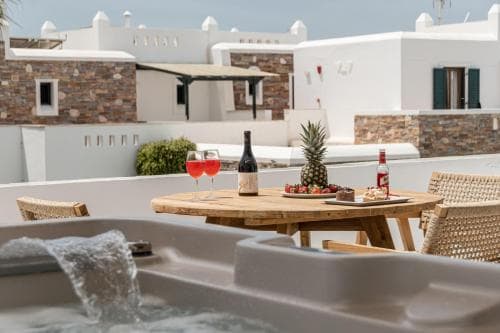 Spiros Hotel