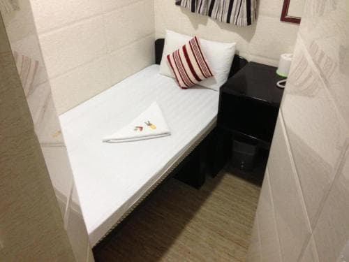 Crystal Hostel