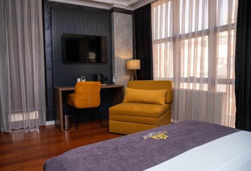 La Corte Hotel