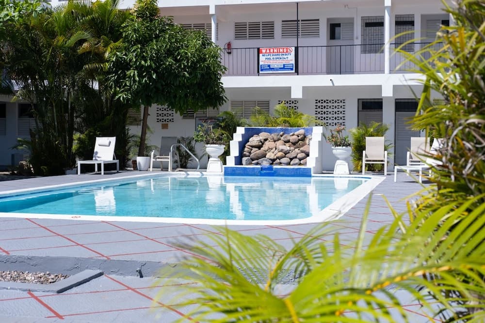Golf View Hotel