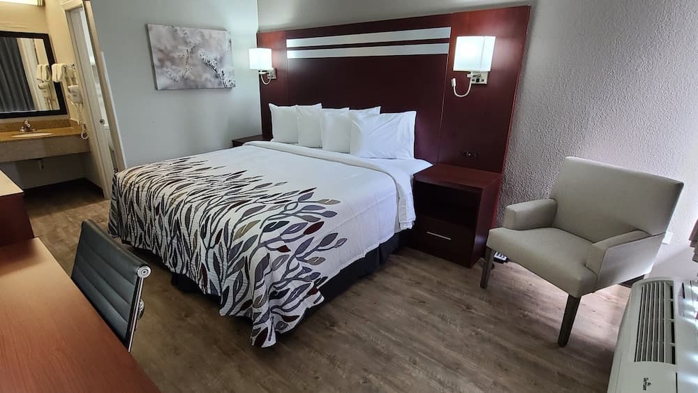 Rodeway Inn North