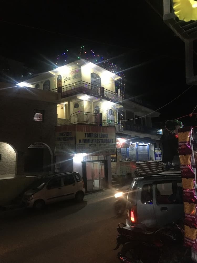 Goroomgo Hotel Nain Karan Uttarkashi