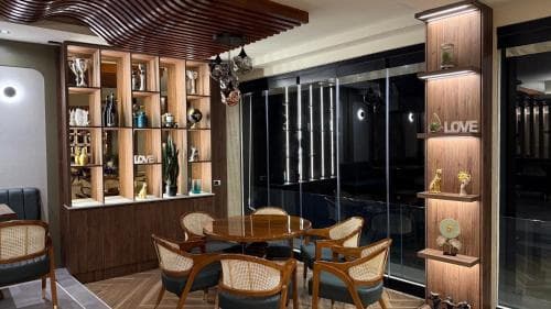 Continental Hotel