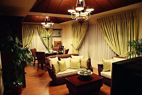 Java Hotel