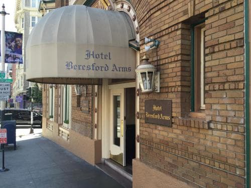 Beresford Arms Hotel