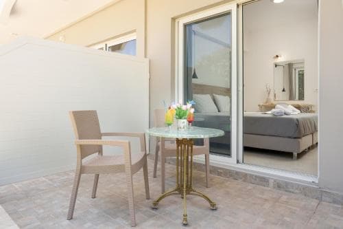 Antonis Apartments