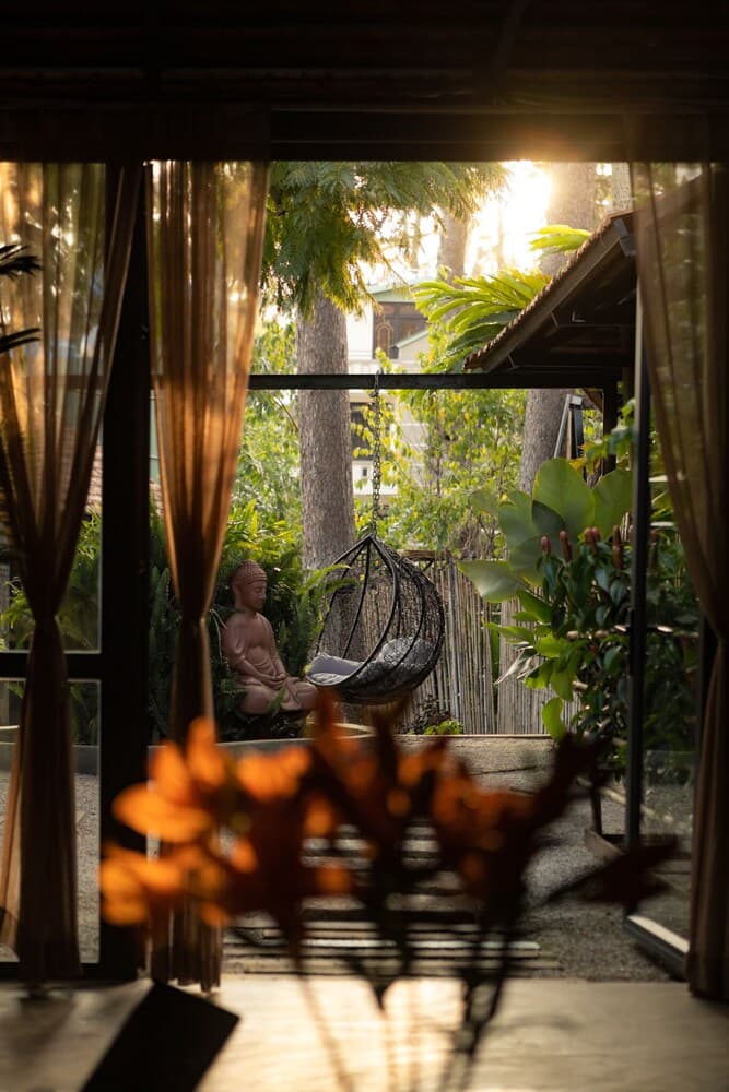 Banyan House