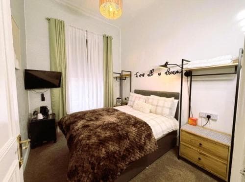 16 Pilrig Guest House
