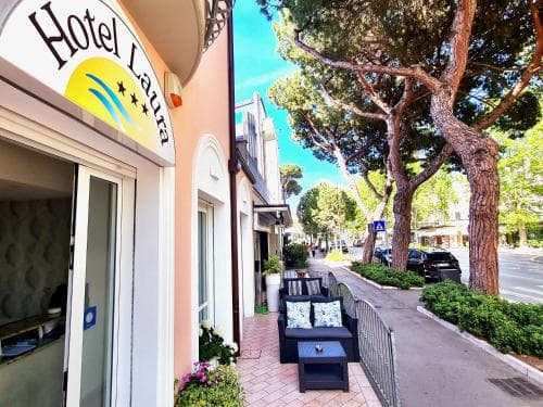 Hotel Laura