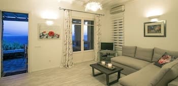 Villa Alexanthia