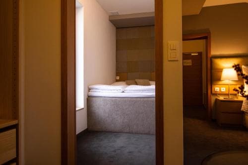 Hotel Marathon