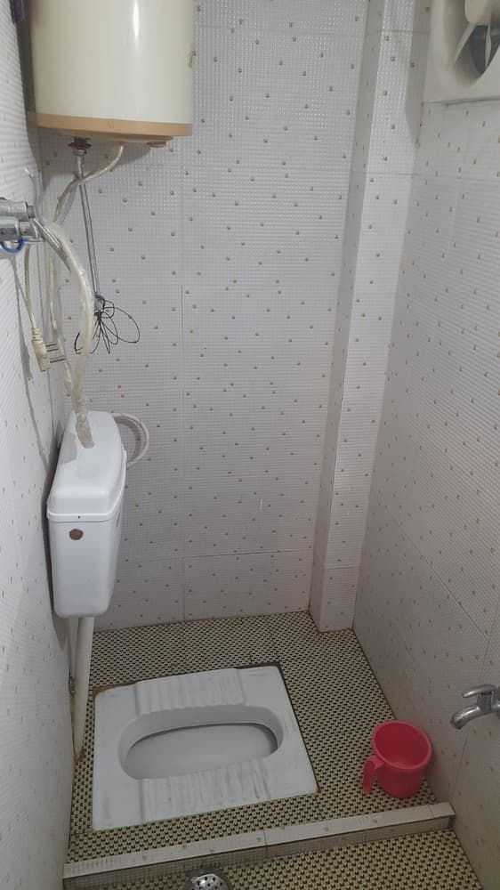 Awara Hostel & Dormetry