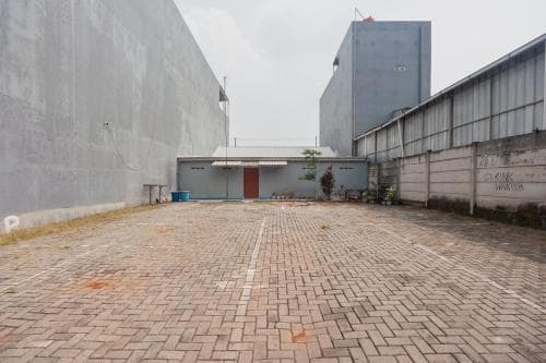 RedDoorz Syariah near Jatisampurna Hospital