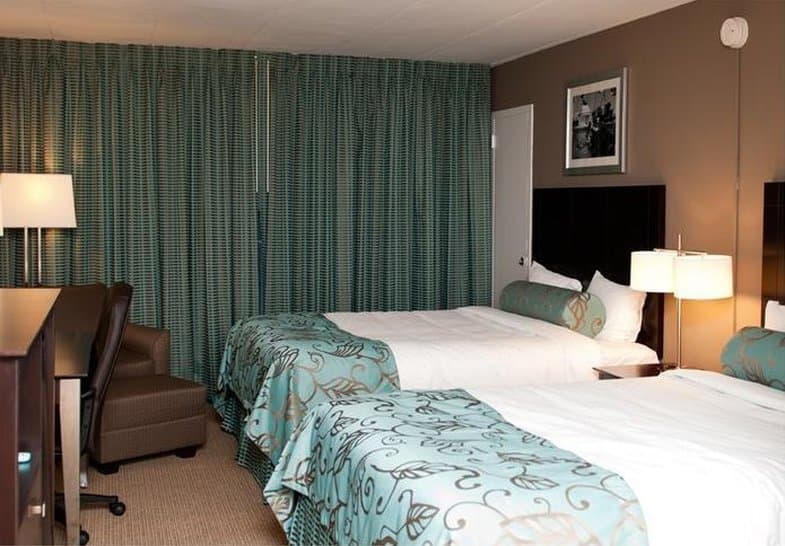 Americana Hotel