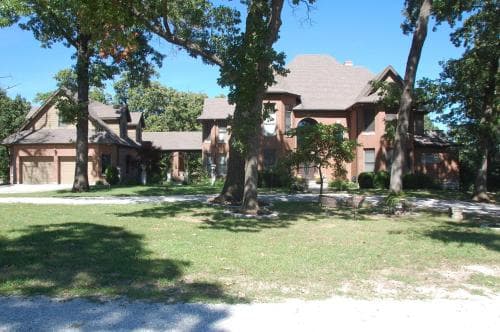 Shiloah Manor