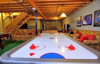 Sunset Lodge