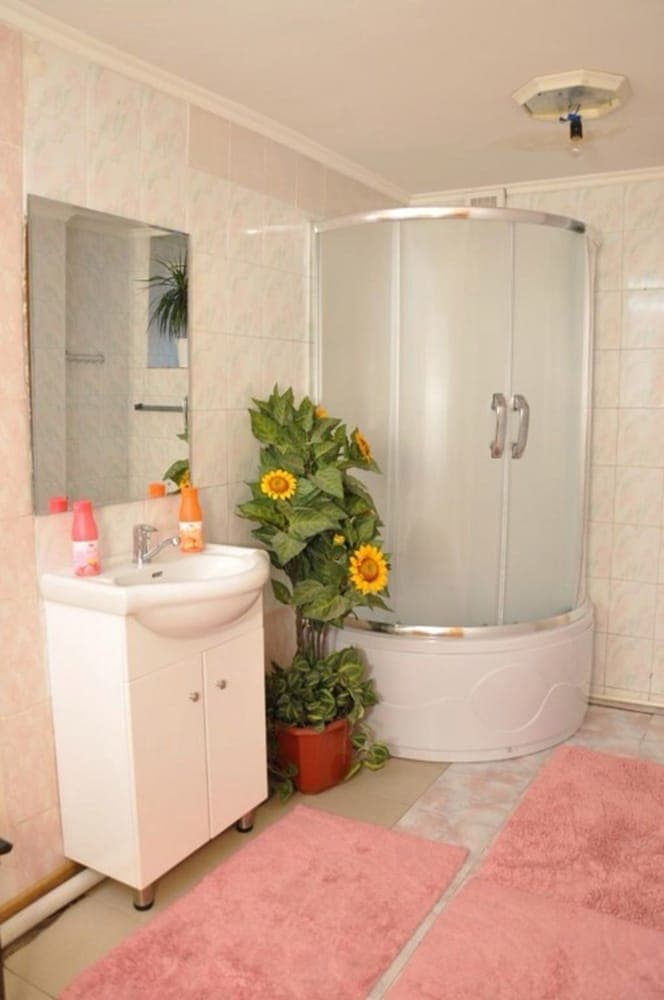 Like Home - Hostel