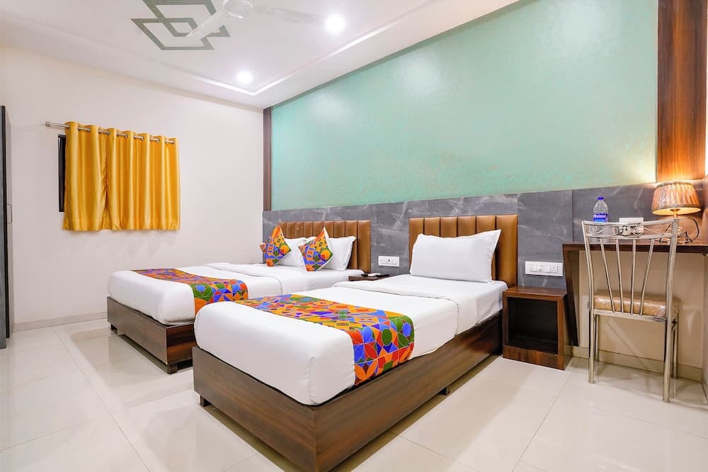 Fabhotel Bkc Annex