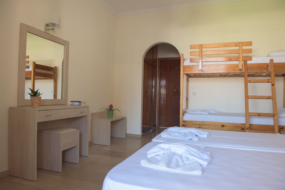 Alkyon Beach Hotel