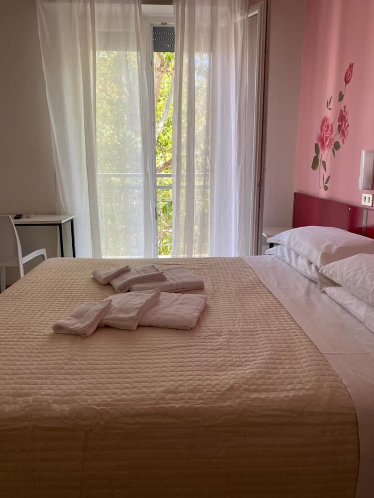 Hotel Nova Dhely