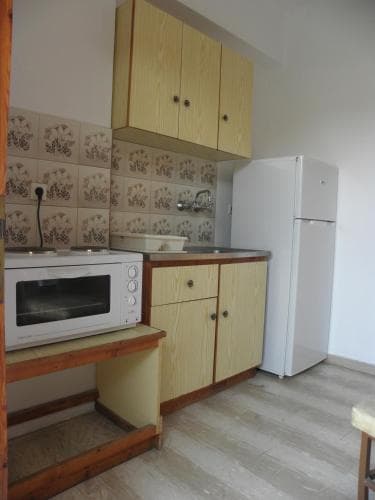 Thomas Studios Apartments