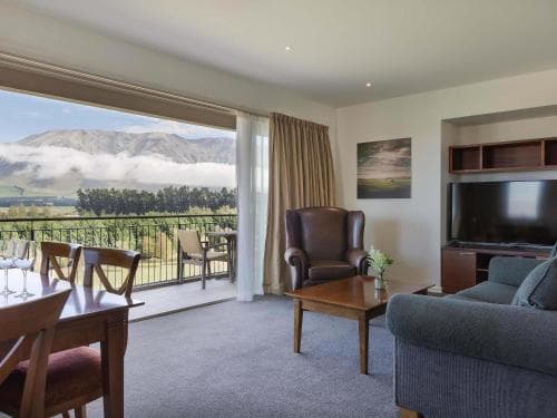 Fable Terrace Downs Resort by Mgallery