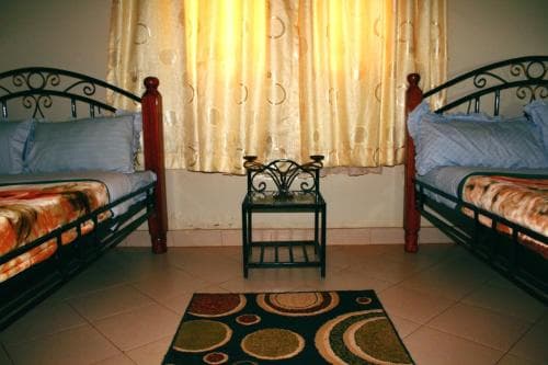 Jinja Cal Suites
