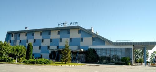 Hotel Ring