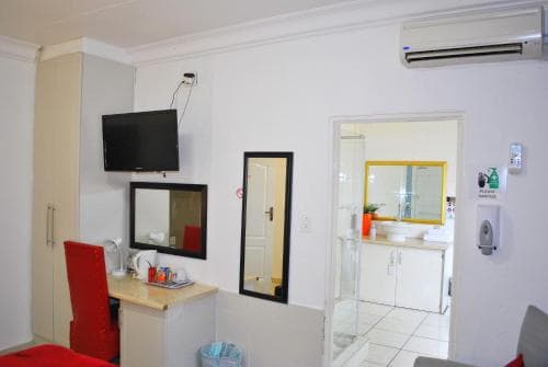 Lapologa Bed and Breakfast