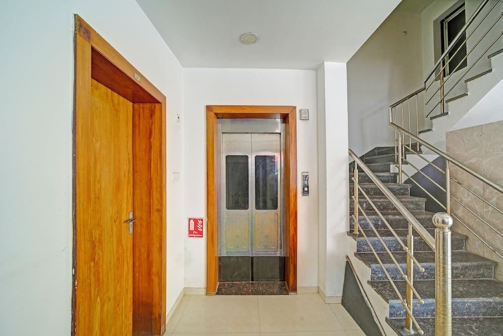Fabexpress Square Inn