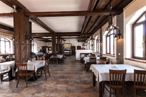 Hotel Sluneční dvůr