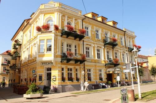LD Palace