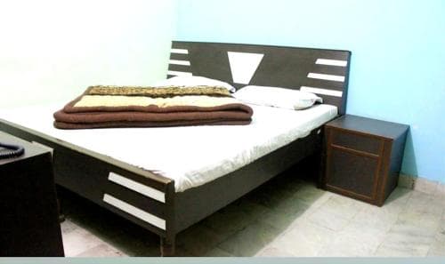 Hotel Vicky Residency