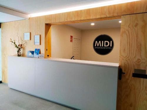 Apartamentos Midi