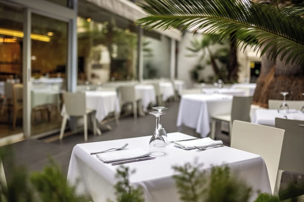 Climia Belroy Hotel