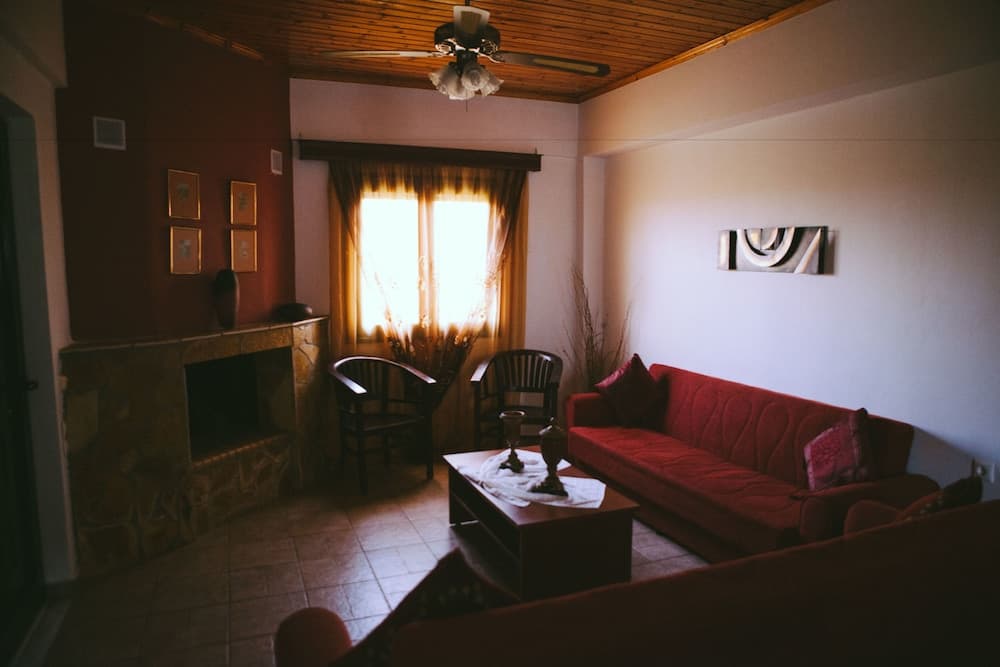 Vigla Village