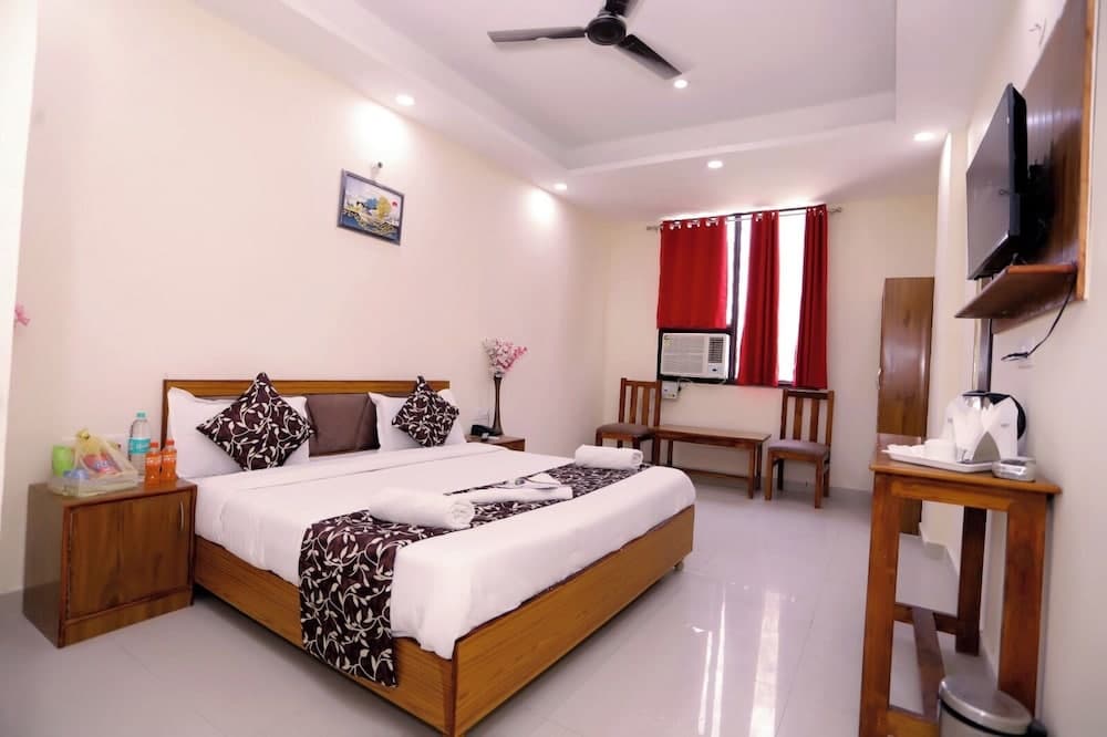 Corporate inn 52