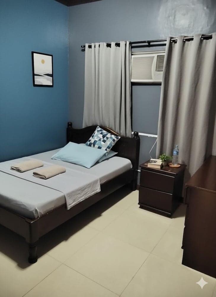 Transit Point Hostel Mactan Cebu