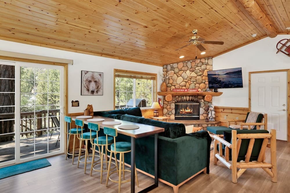 Lookout Lodge #2128