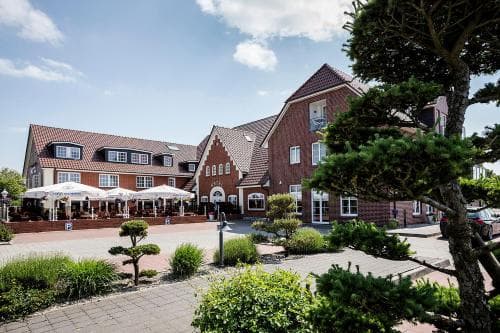 Hotel Neuwarft