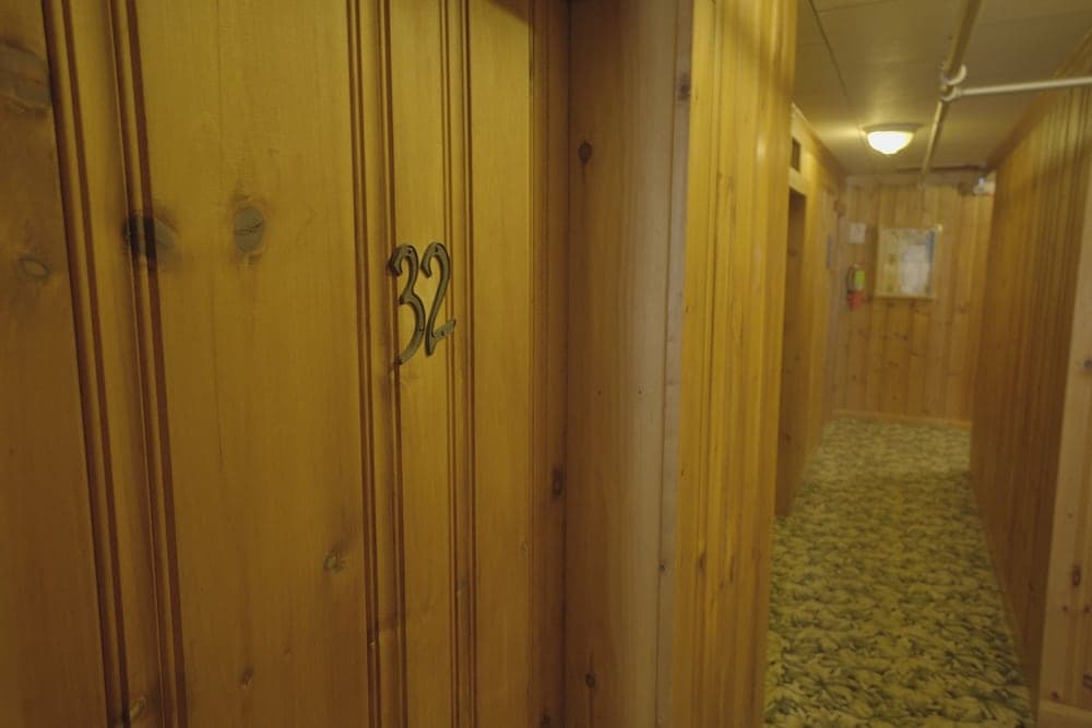 Betty Doon Hotel