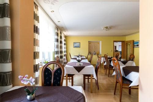 Hotel Adler
