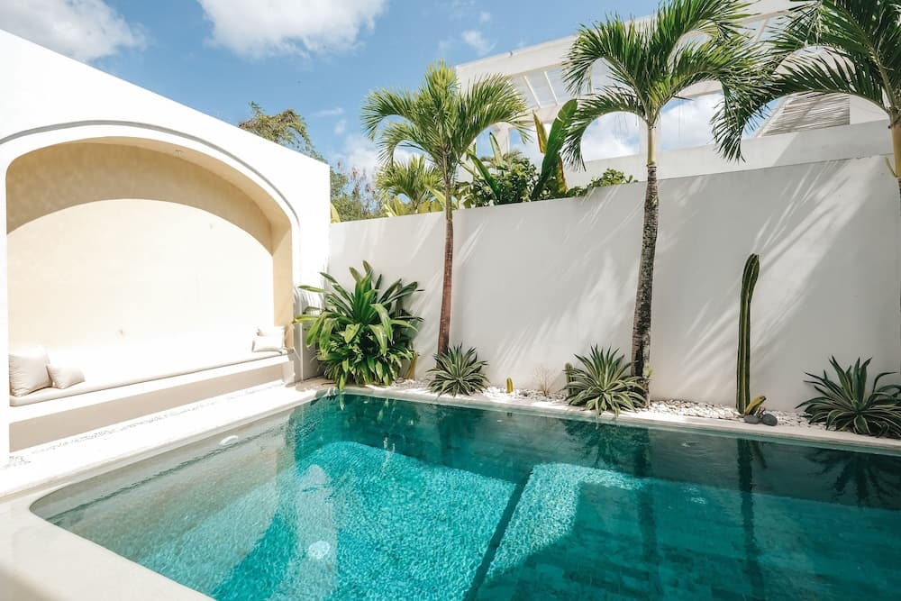 Villa Pinkaboo - Gorgeous and Luxury One-Bedroom Villa in the Heart of Canggu
