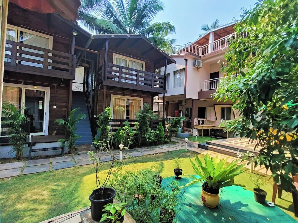 BeachWalk By FeatherTouch Hotels Resorts