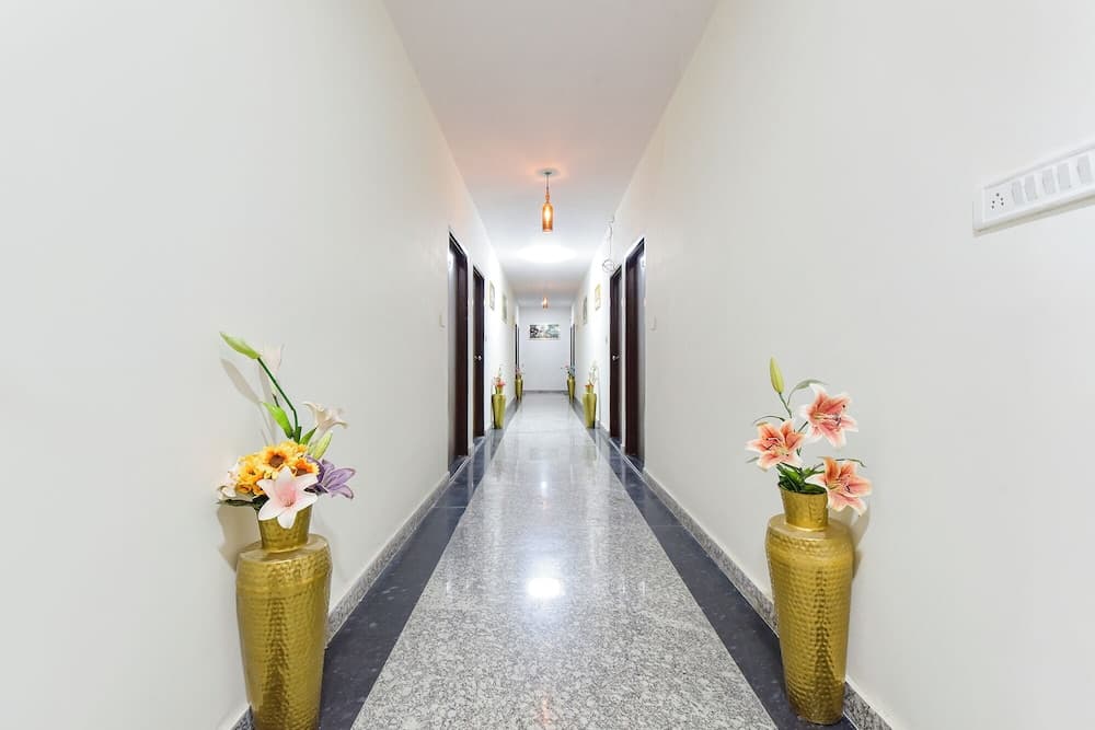 Fabhotel Yuvraj Inn